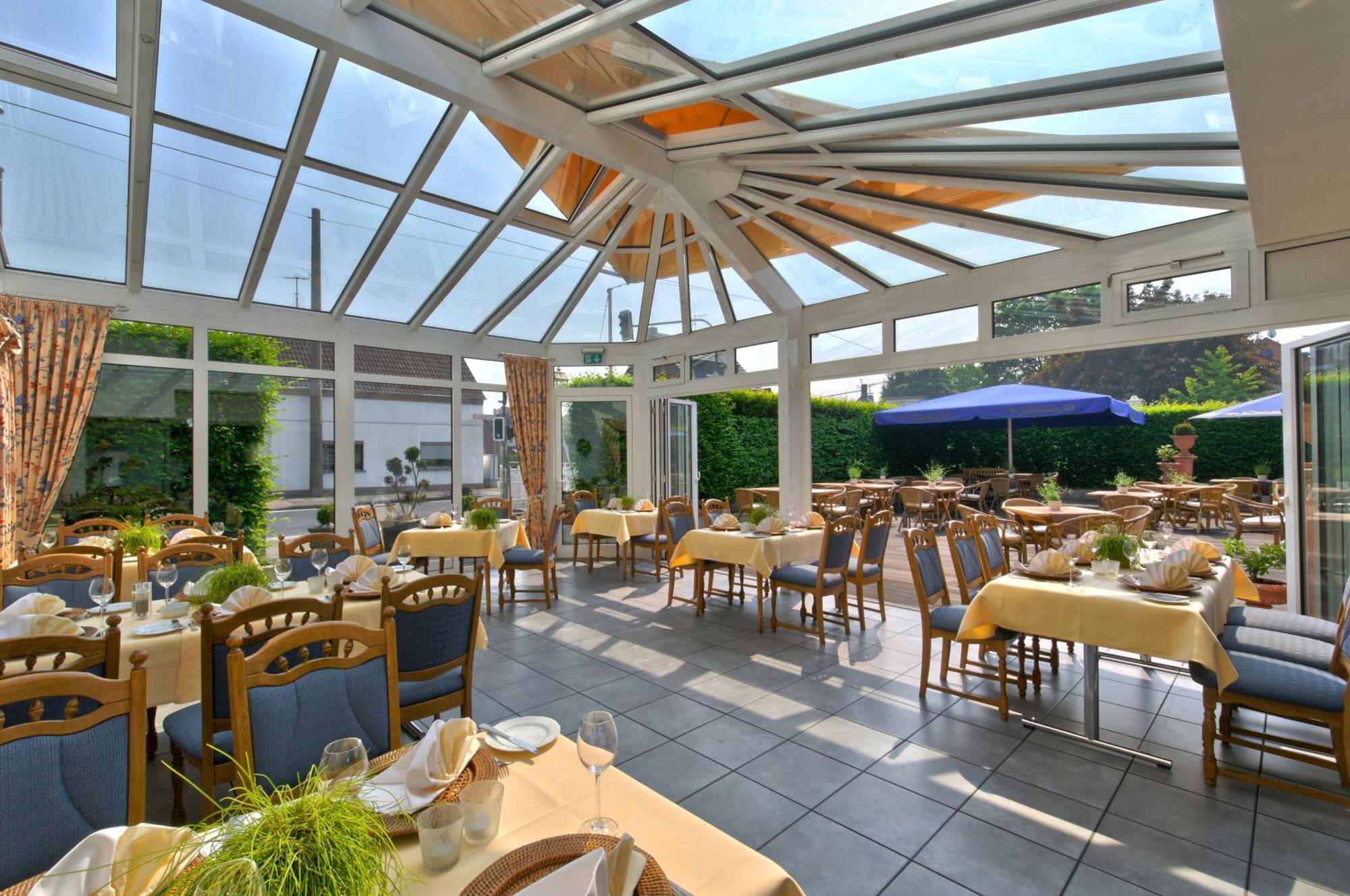 Landhotel Lohmann Langenfeld  Ngoại thất bức ảnh